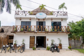 MIA BACALAR POOL BIKES & KAYAKS @ 7 COLOR LAGOON